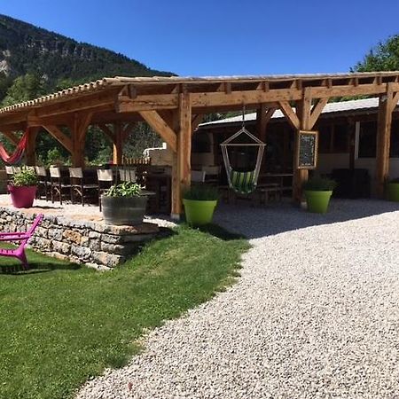 Camping Calme Et Nature Castellane Exteriér fotografie
