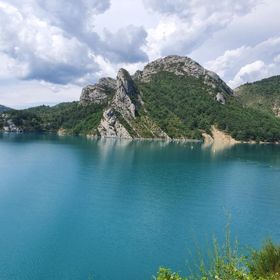 Camping Calme Et Nature Castellane Exteriér fotografie