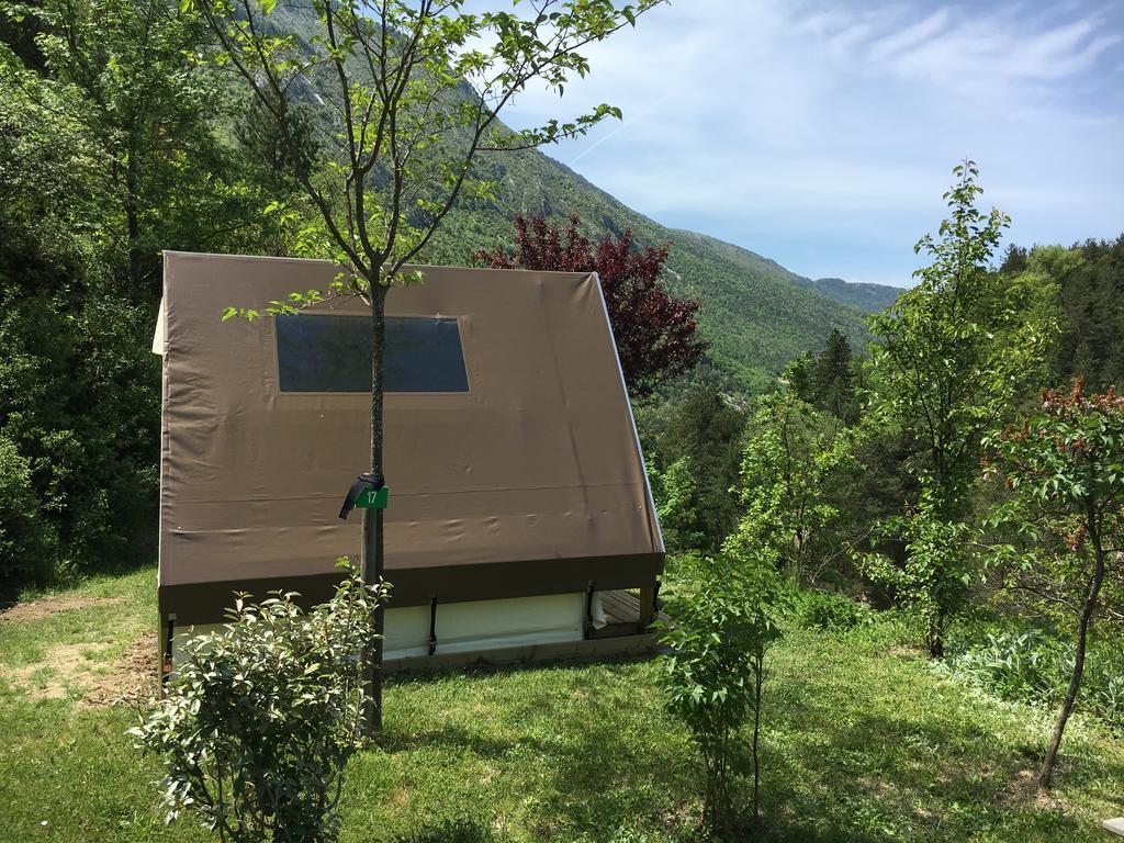 Camping Calme Et Nature Castellane Exteriér fotografie