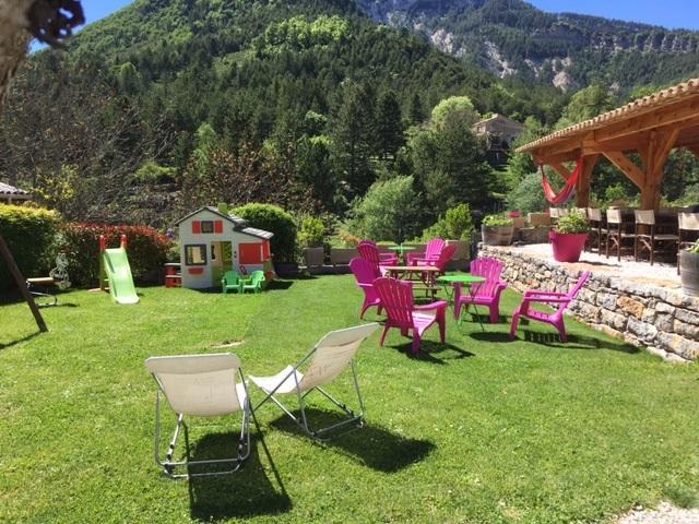 Camping Calme Et Nature Castellane Exteriér fotografie