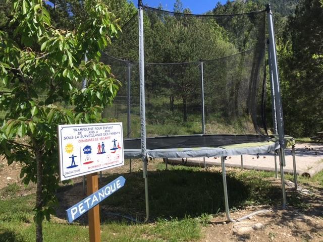Camping Calme Et Nature Castellane Exteriér fotografie